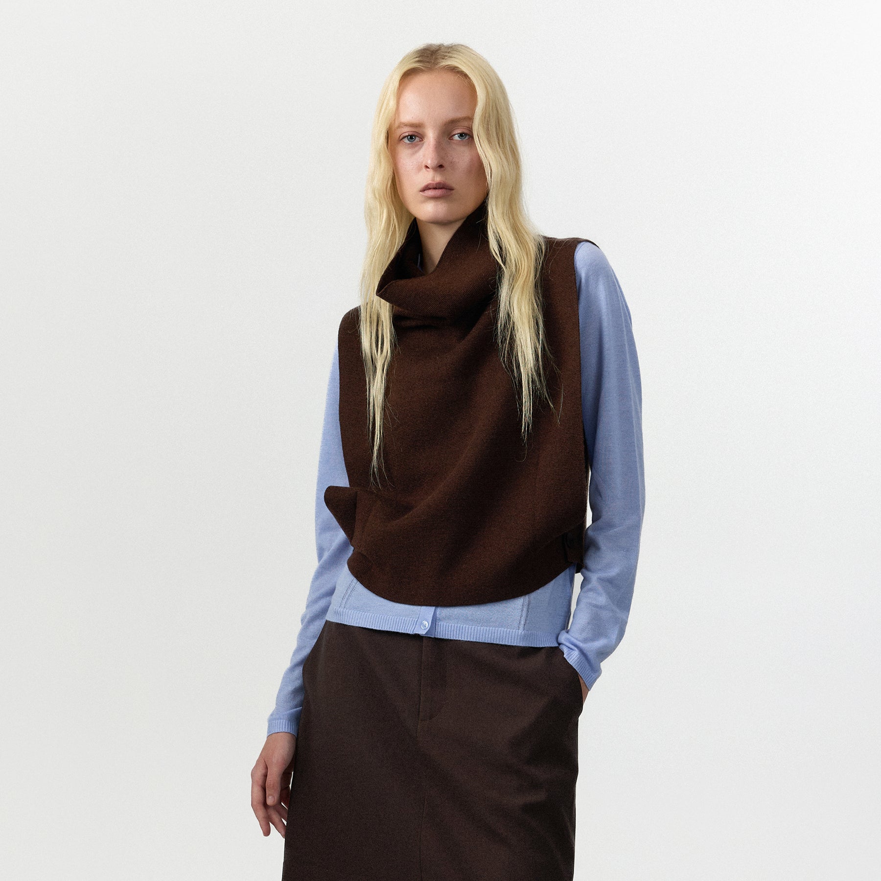 CUBIC Relaxed Sleeveless Knit Vest-9