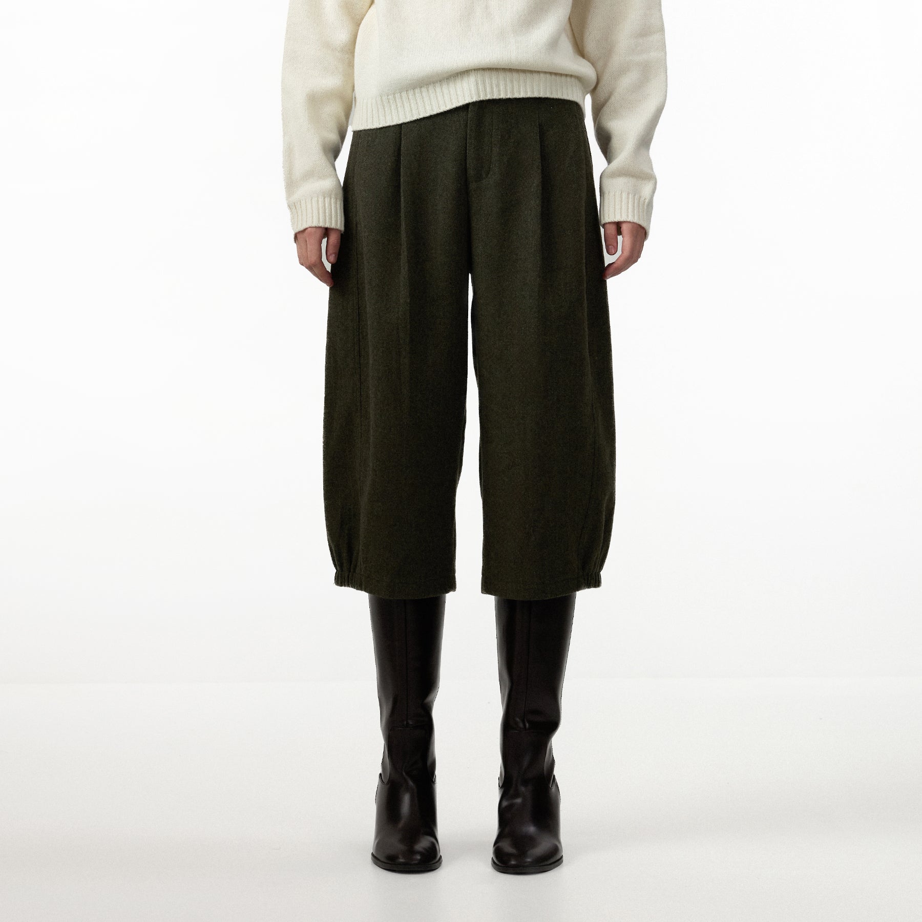 CUBIC Pleated Cropped Culotte Pants-9