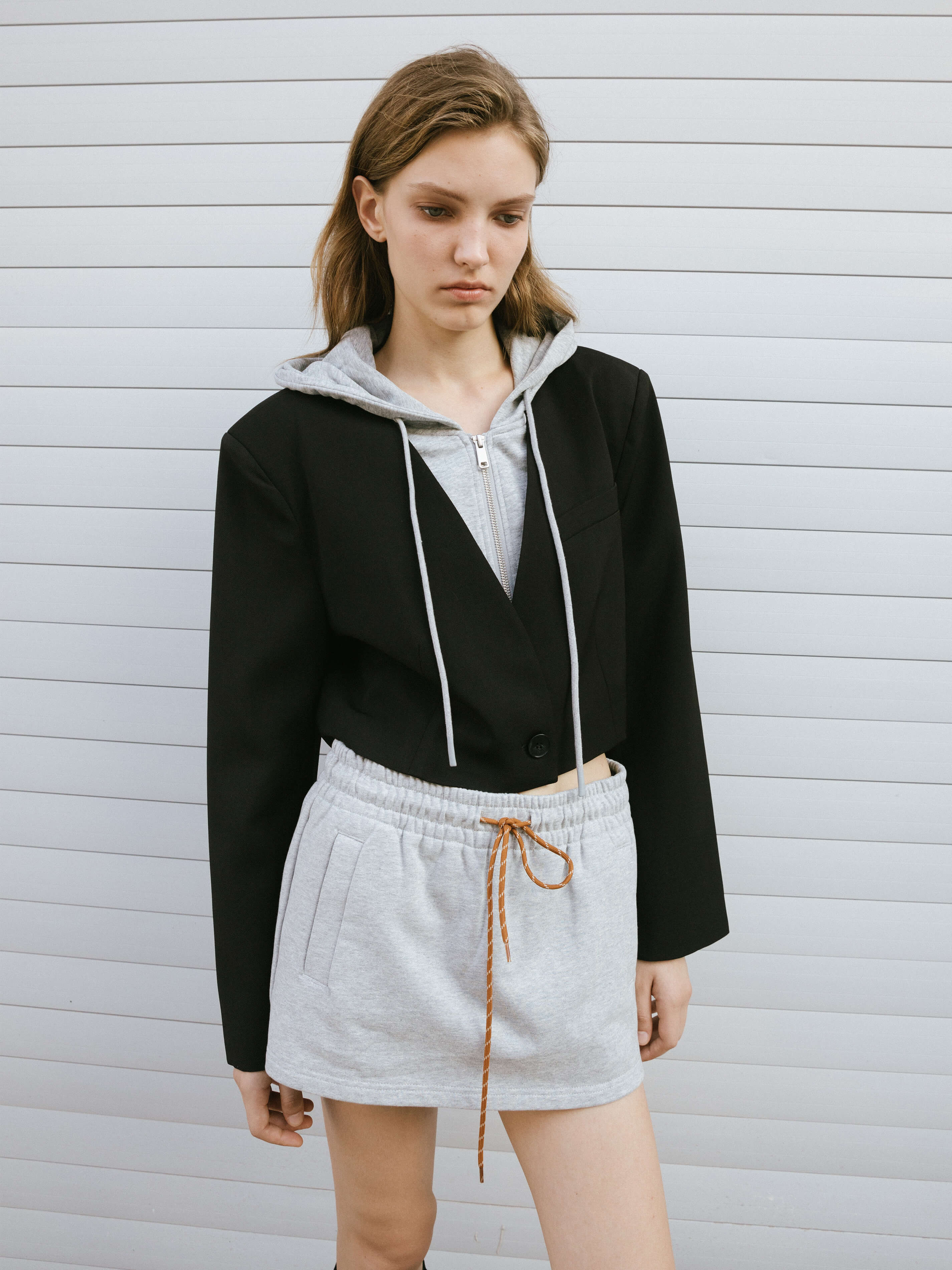 Single Breasted Cropped Blazer-9