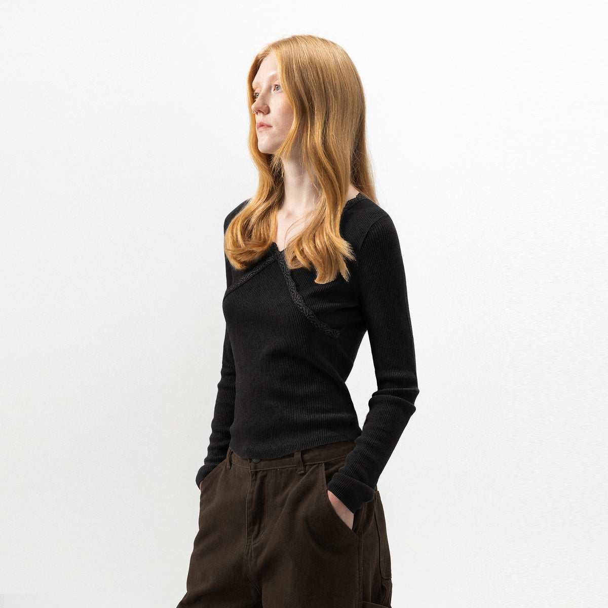 CUBIC Lace-Trim Ribbed Fitted Top-9