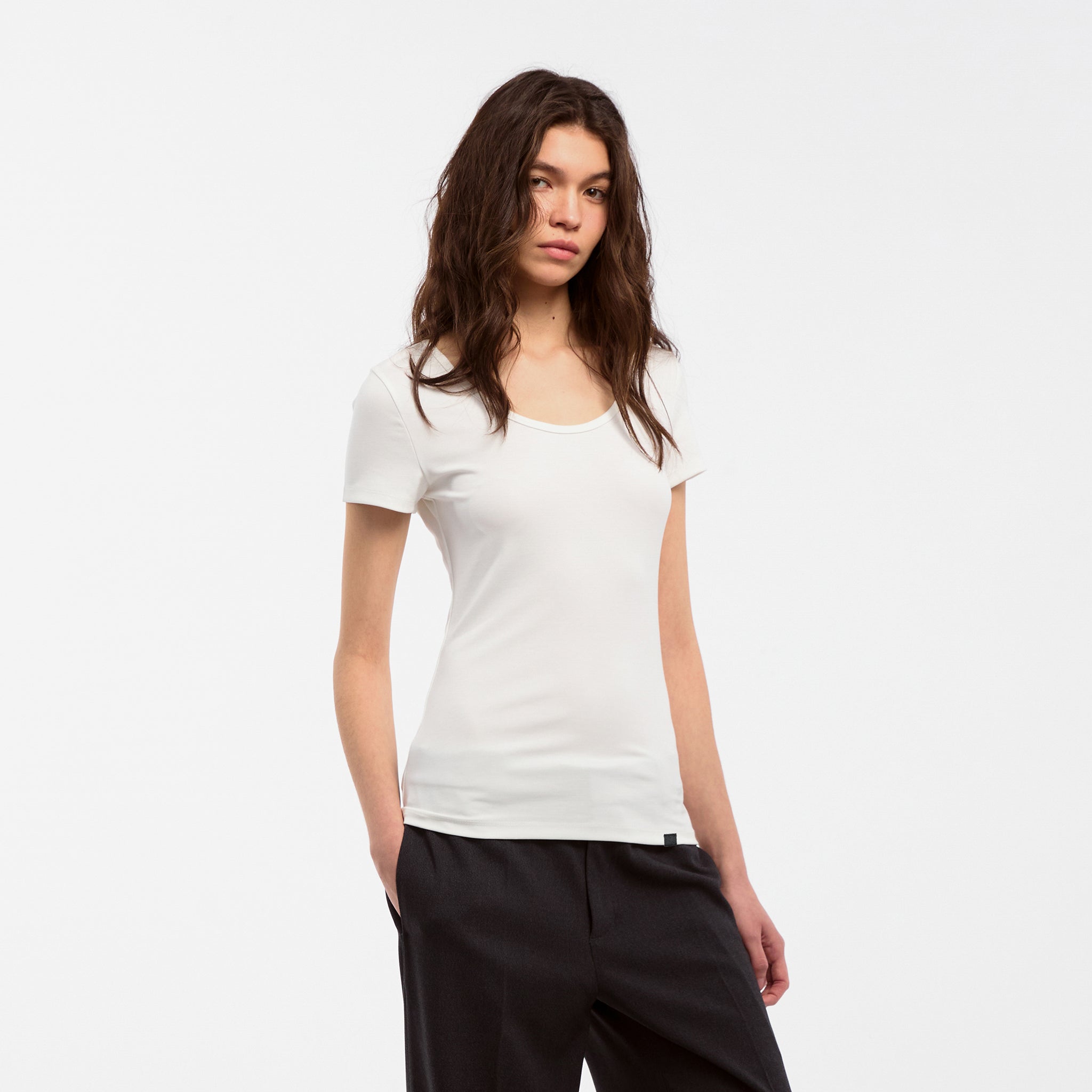 CUBIC Modal Long Slim Fit Crew Neck T-Shirt-9