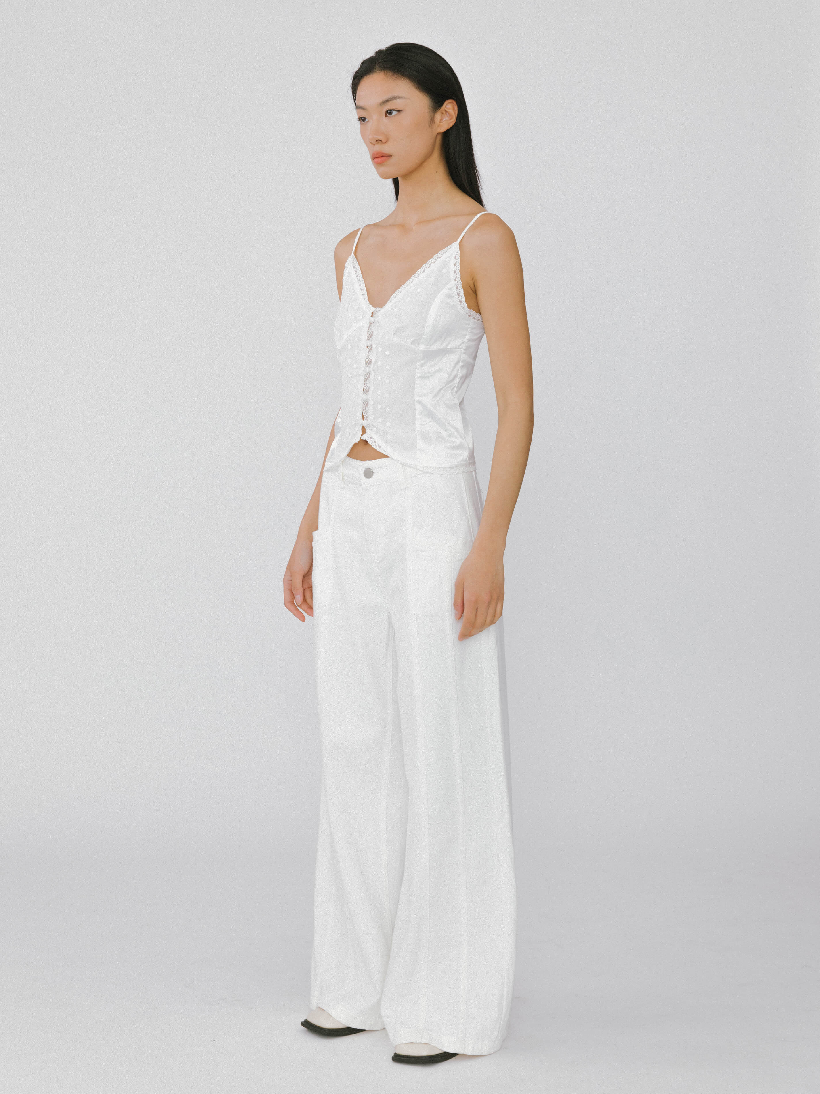 Front Stitch Wide Leg Jeans-10
