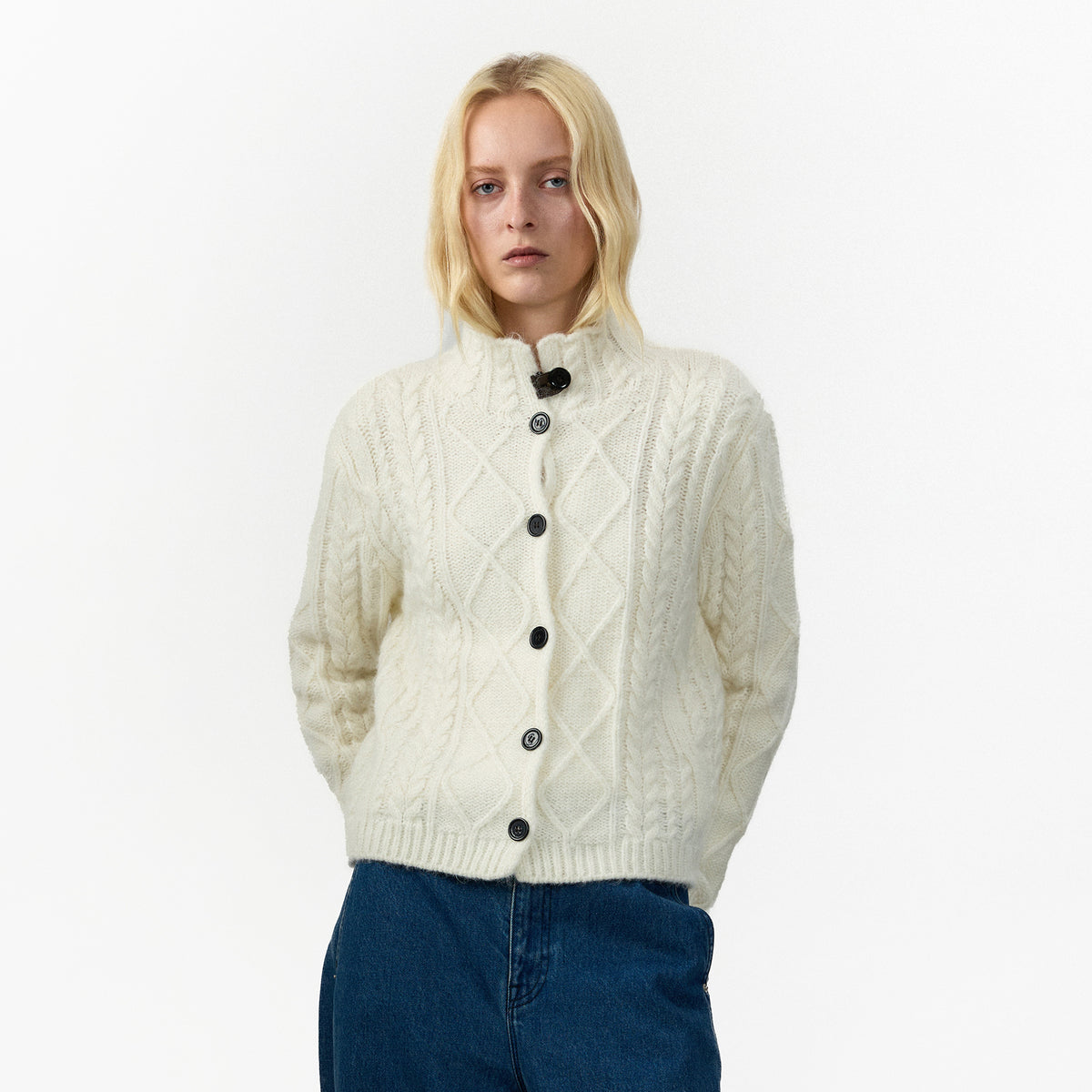 CUBIC Cable Knit Wool Blend Cardigan-10