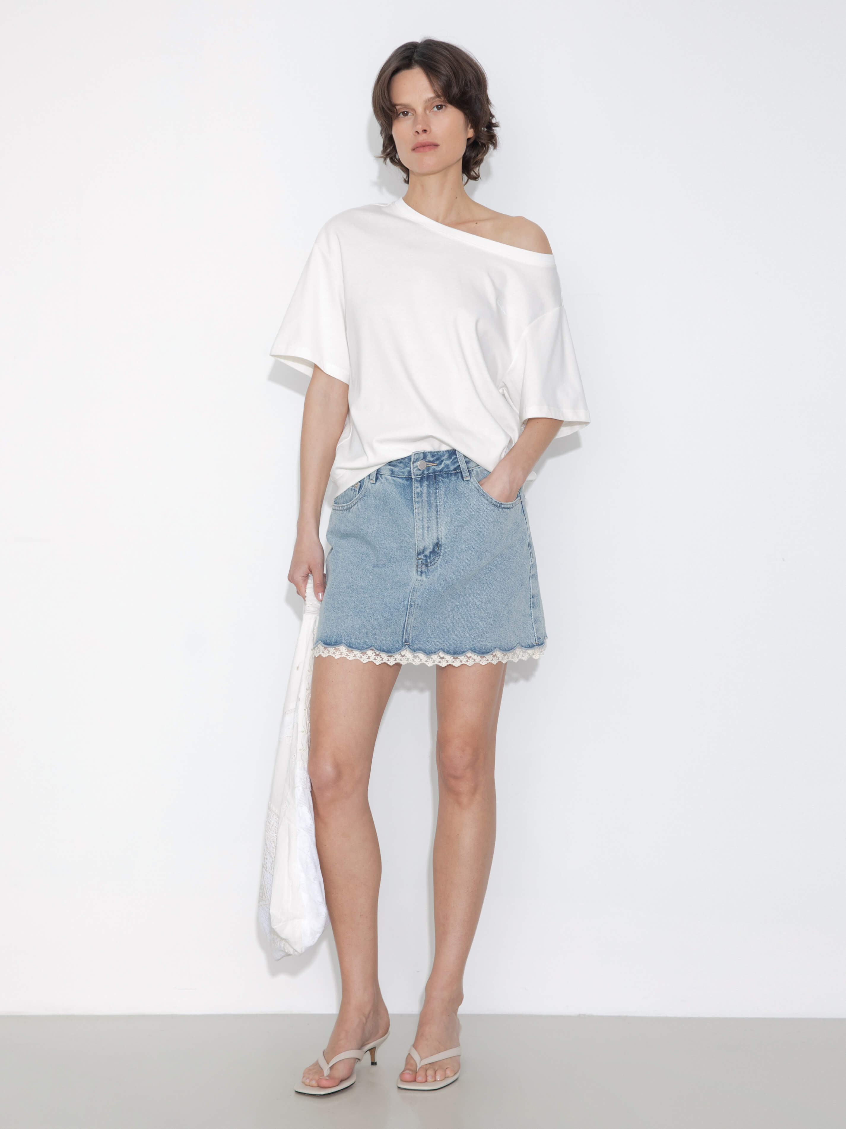 C by CUBIC Embroidered Off-Shoulder T-Shirt-10