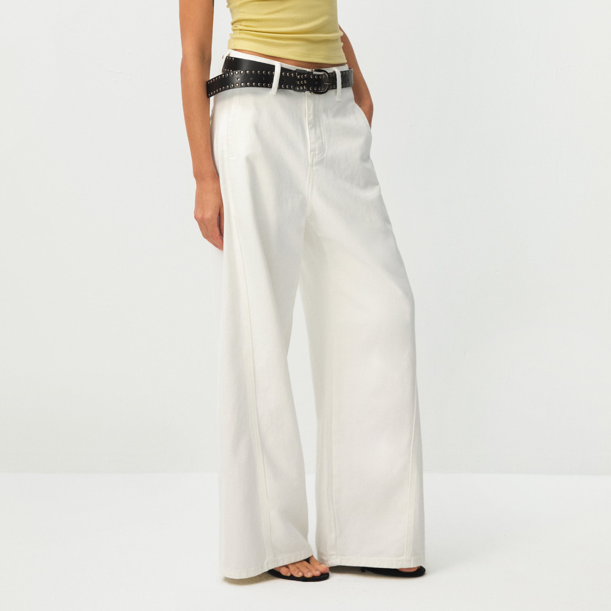 CUBIC Minimalist Wide-Leg Trousers-12