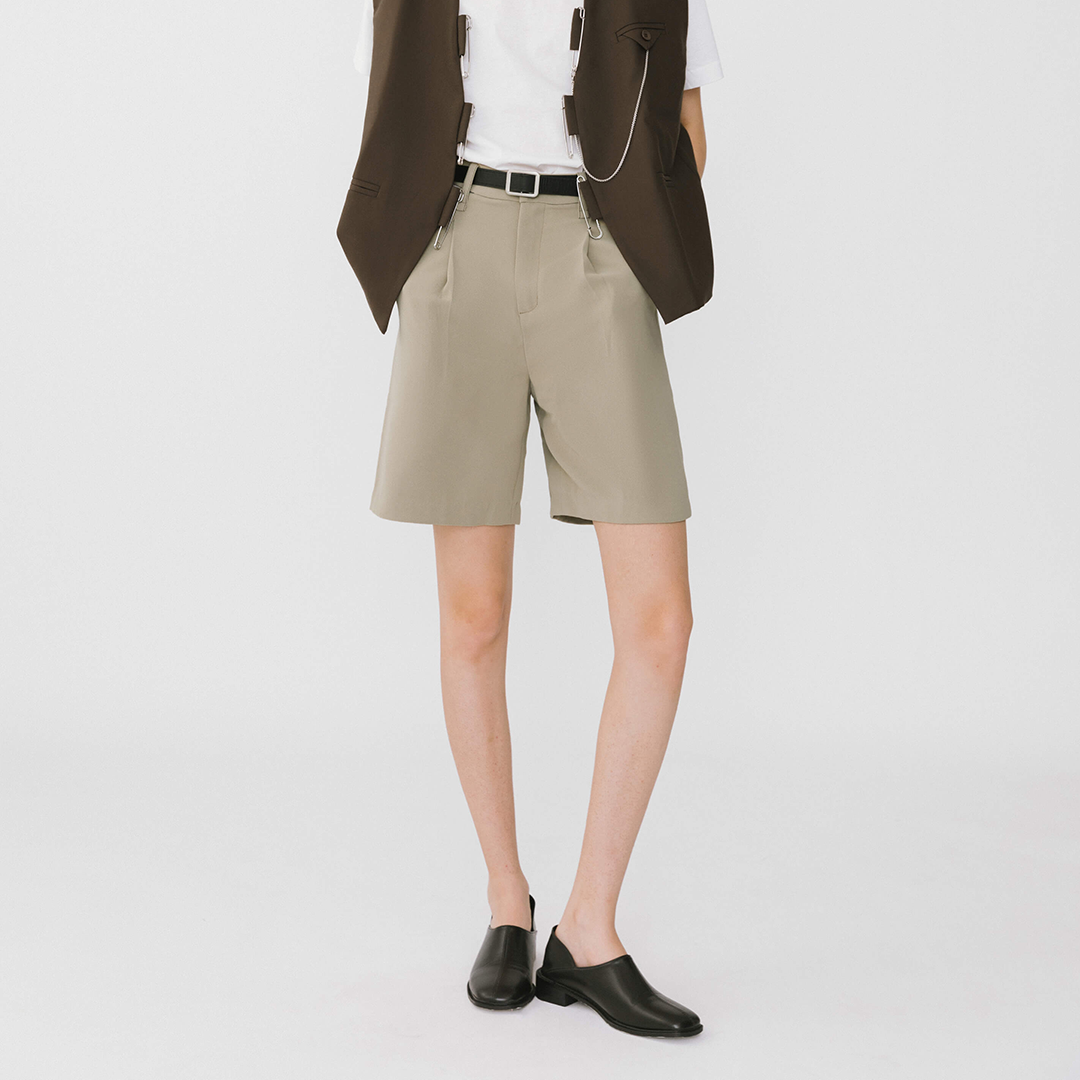 Asymmetric Cut Out Tailored Shorts-21