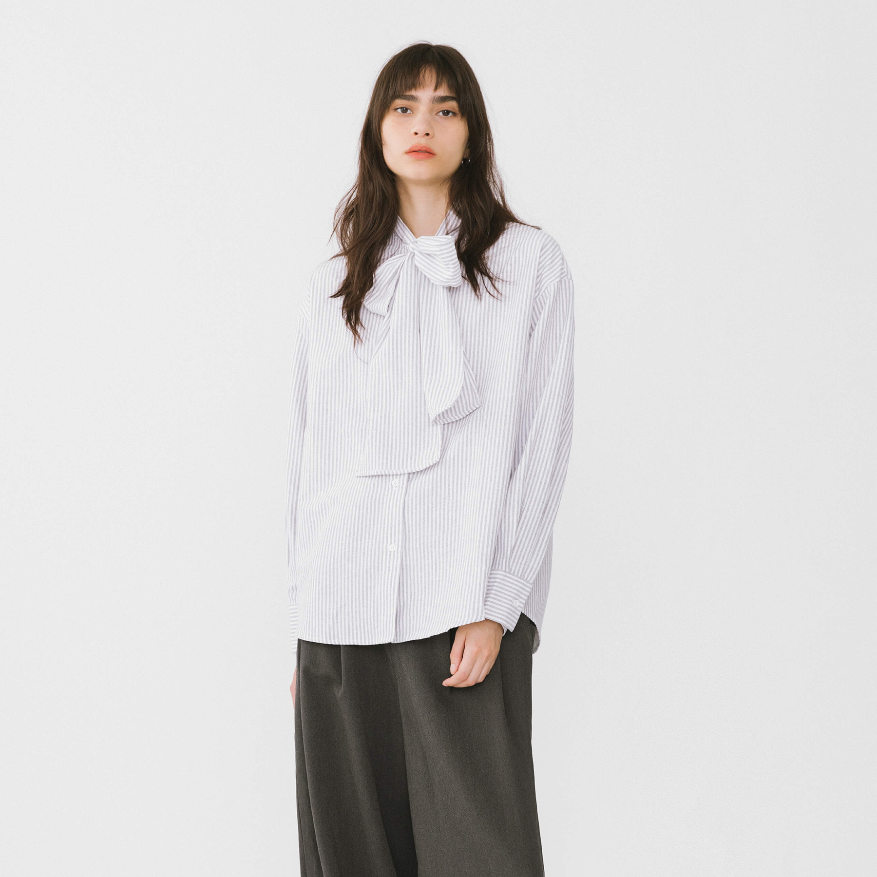 Pinstripe Long Sleeves Shirt with Tie Down Collar-11