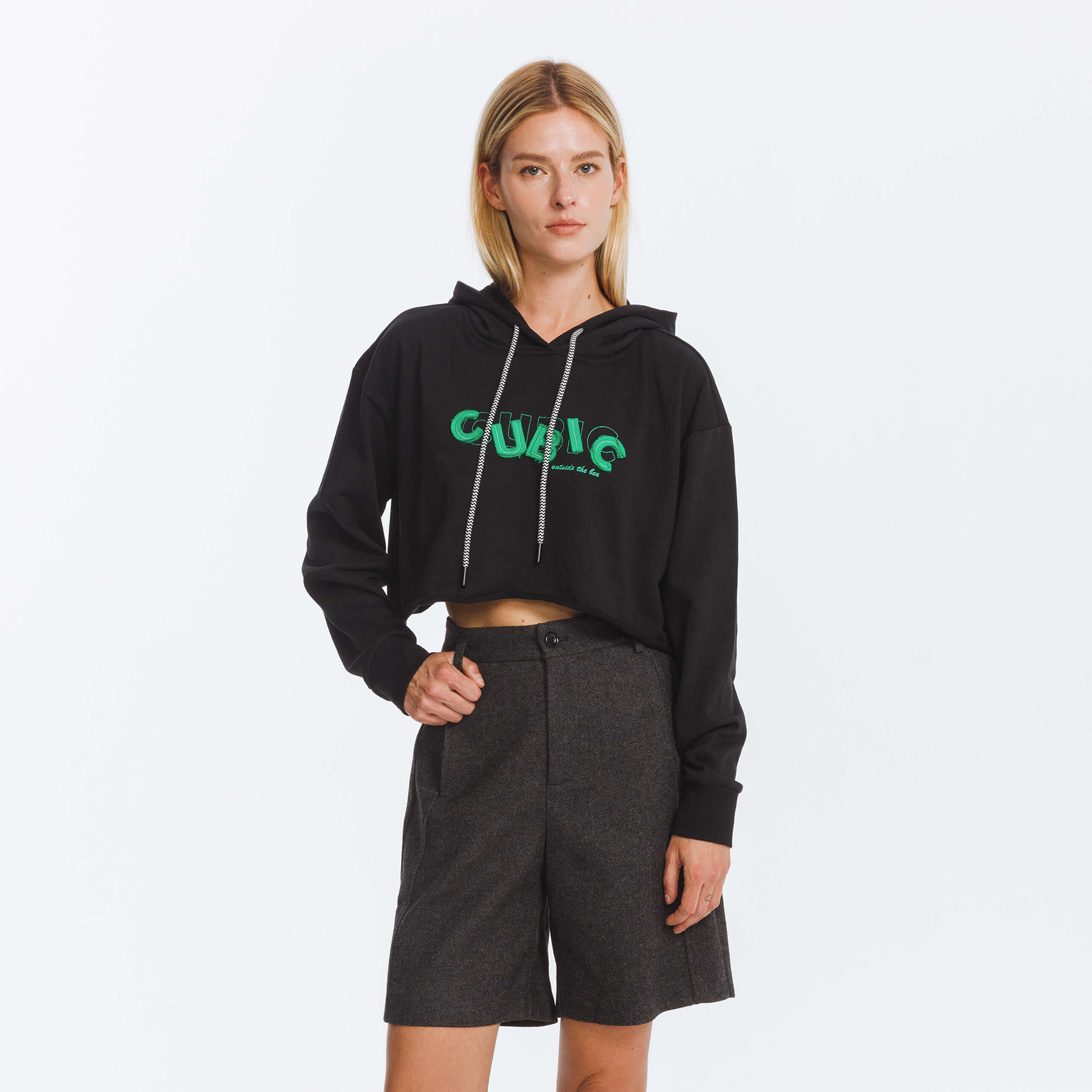 CUBIC Print Hooded Cropped Sweatshirt-20