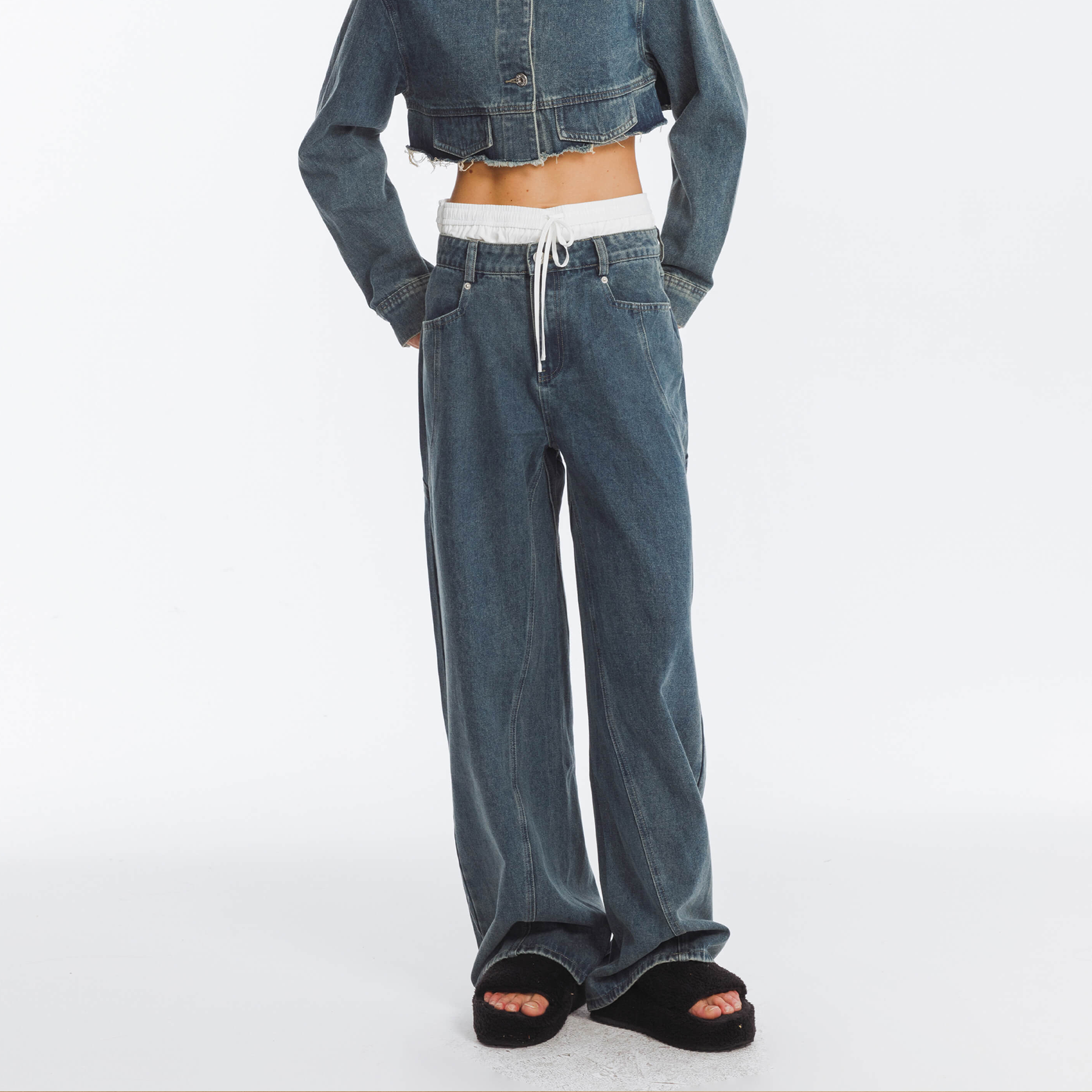 Cutaway Loose Straight Jeans-8