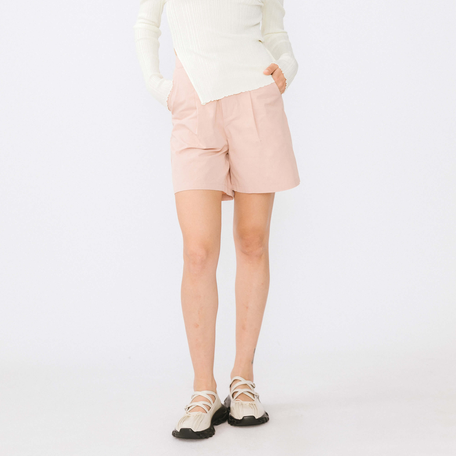 A-line Pleated Tailored Shorts-13