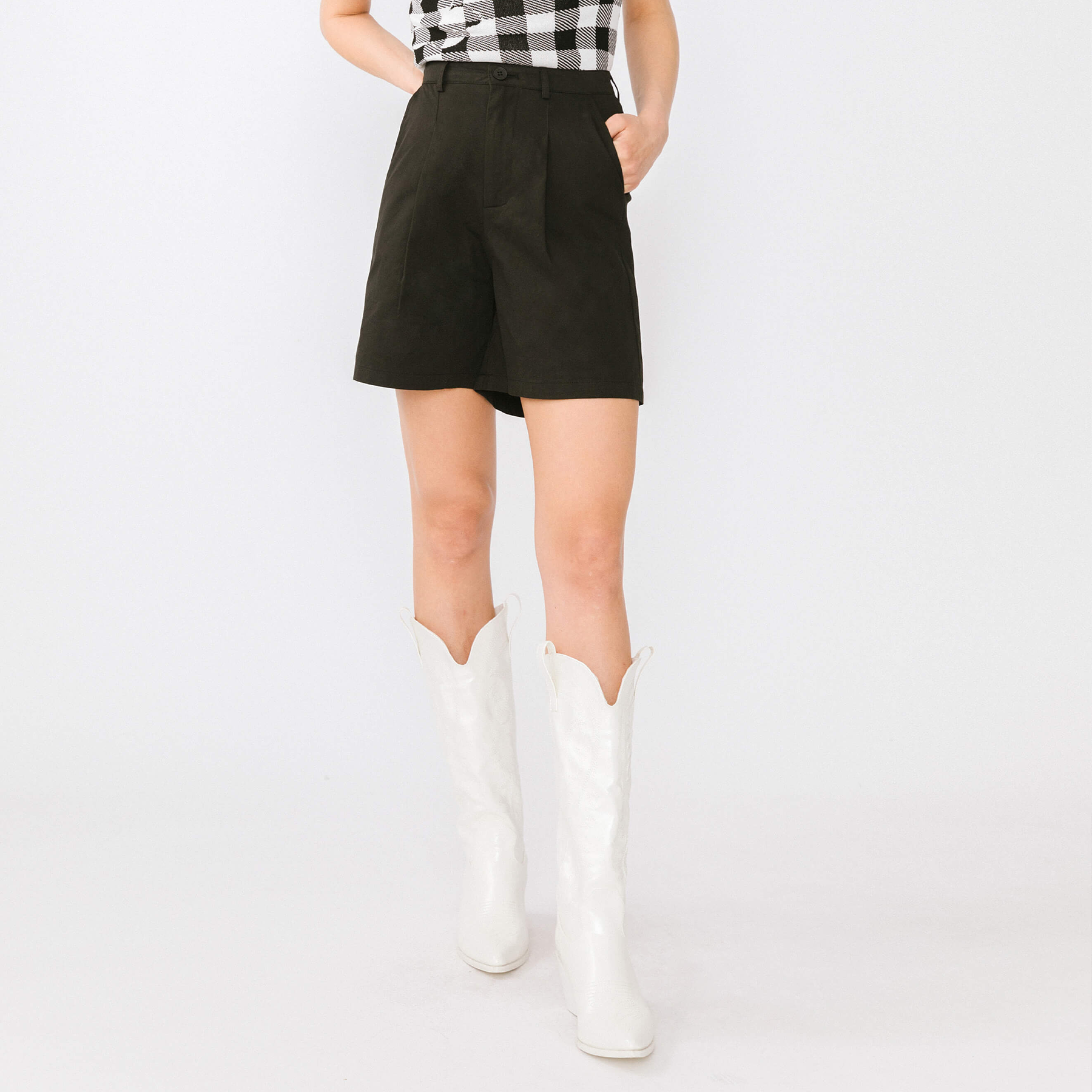 A-line Pleated Tailored Shorts-5