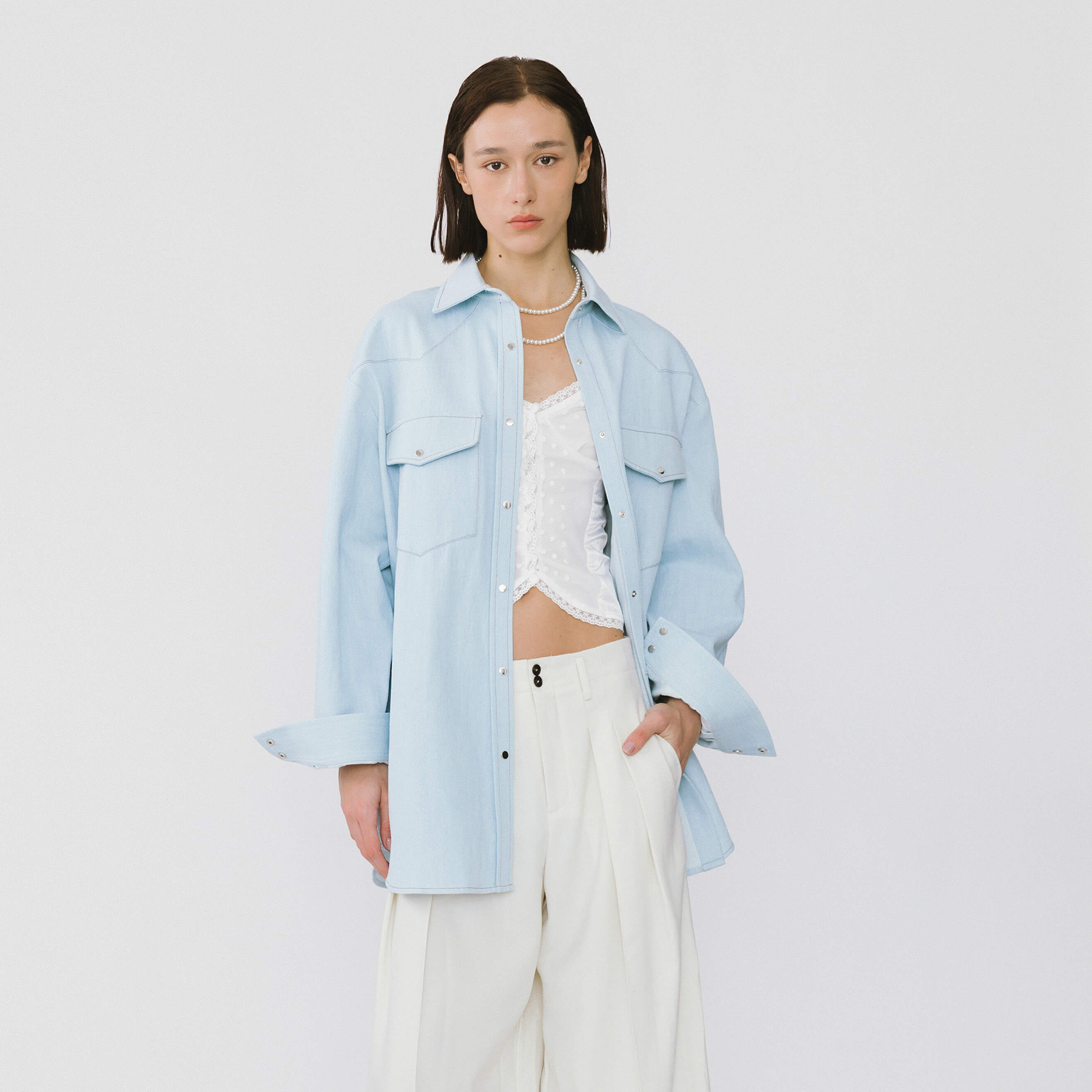 Light-colored Loose Denim Jacket-7
