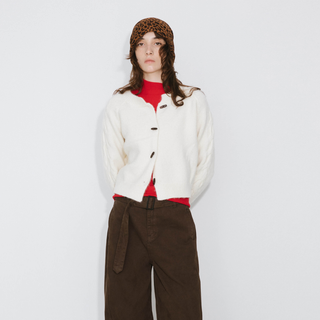 Crew Neck Short Knit Cardigan