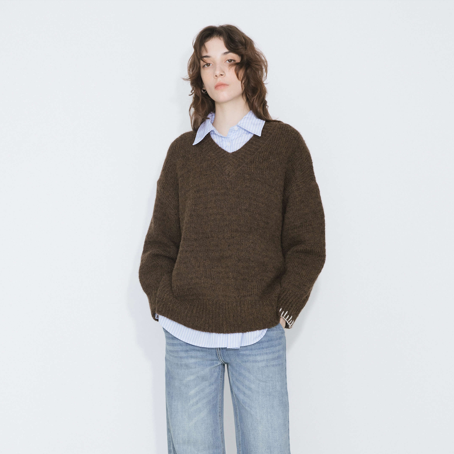 V-Neck Alpaca Knitwear Jumper-14