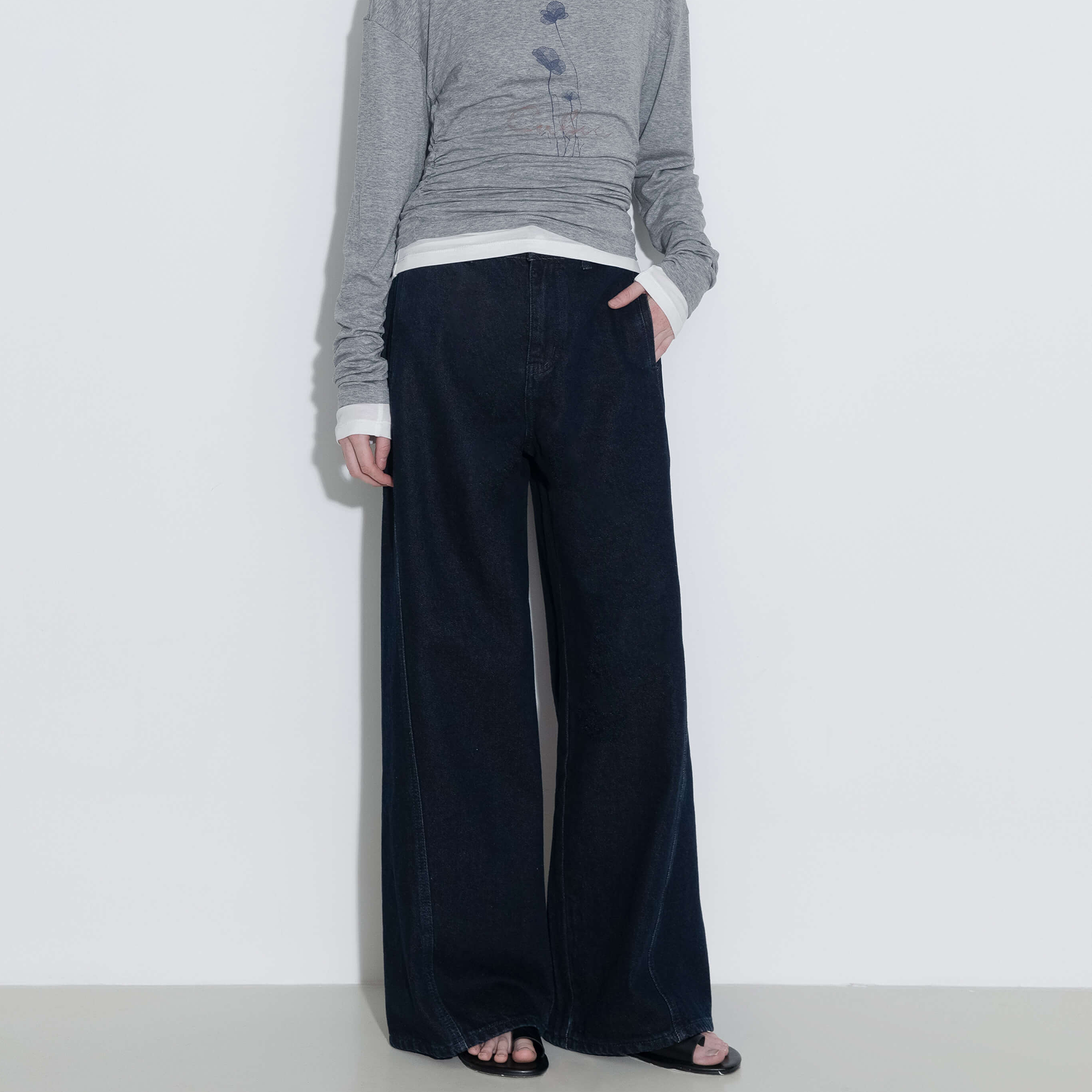 Straight Wide Leg Denim Jeans-13