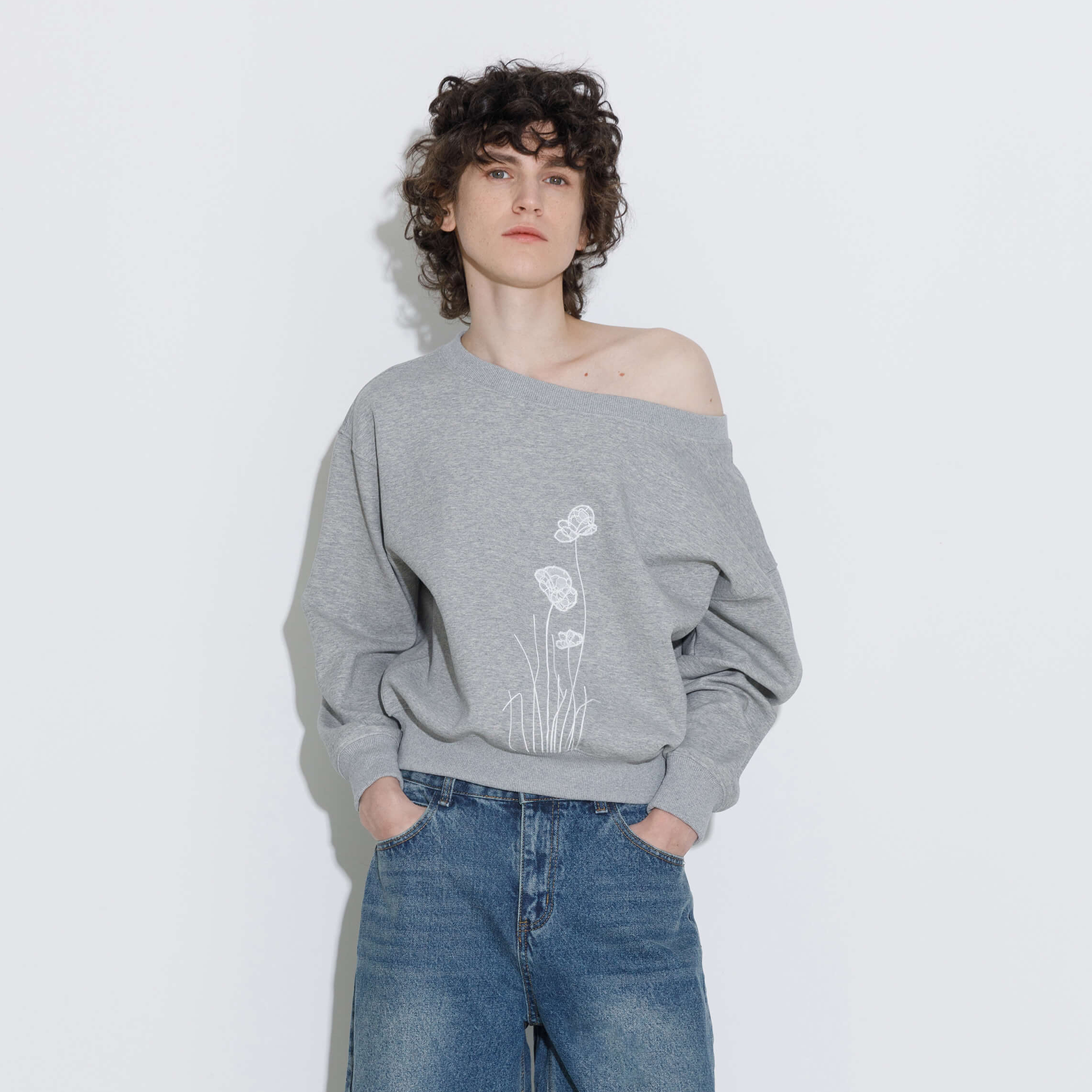 Lace Print Oversized Sweatshirt with Wide Neckline-10