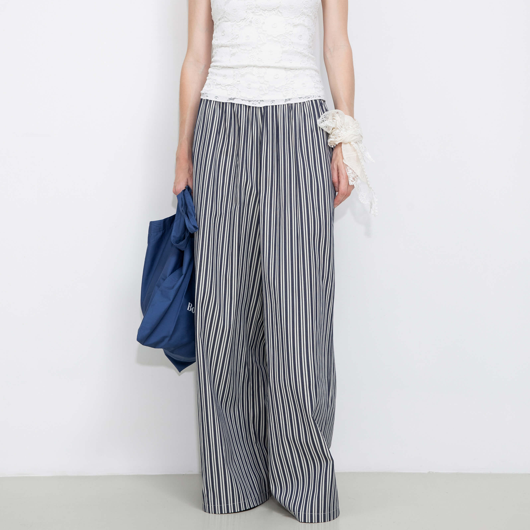 Pleated Striped Wide-Leg Trousers-14