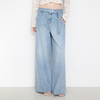 Wide-Leg Straight Jeans with Belt