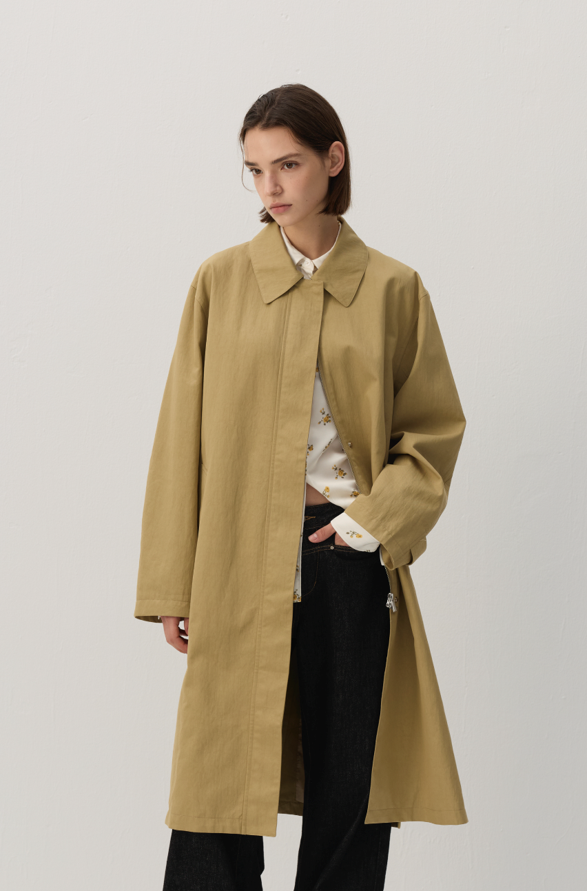 CUBIC Relaxed Point Collar Trench Coat-1