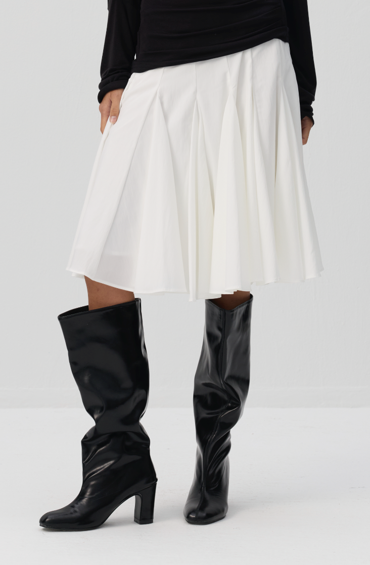 CUBIC Pleated Flared Midi Skirt-1