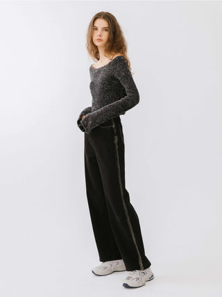 Off-Shoulder Long Sleeve Knit Crop Top